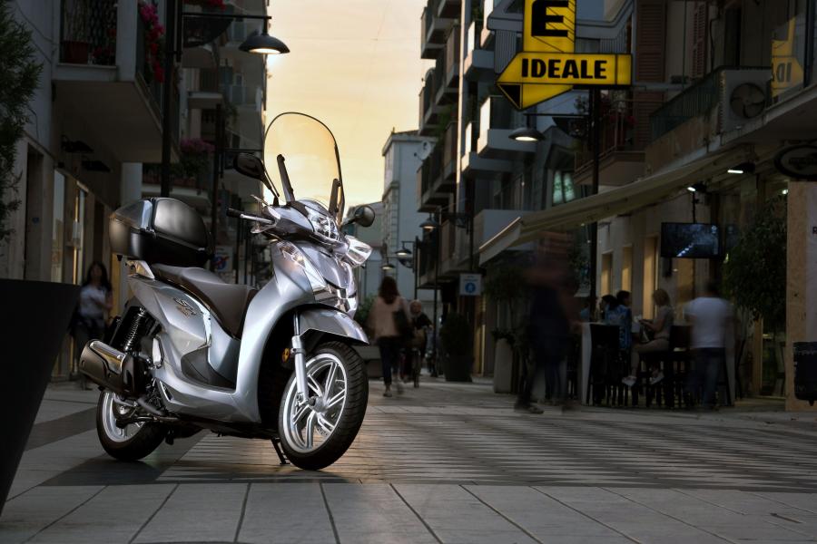 Honda SH300i with Honda Genuine Accessories